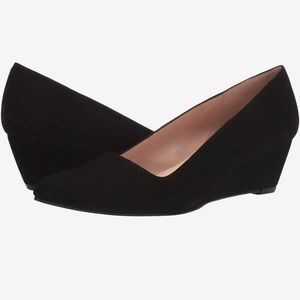 French Sole Clap Suede Wedge